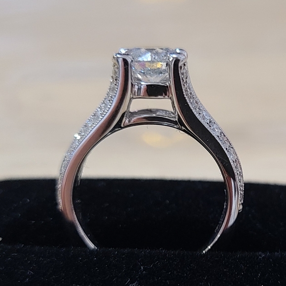 Brand New Womens Custom 18k gold stamped diamond engagement Ring with appraisal - Picture 5 of 12